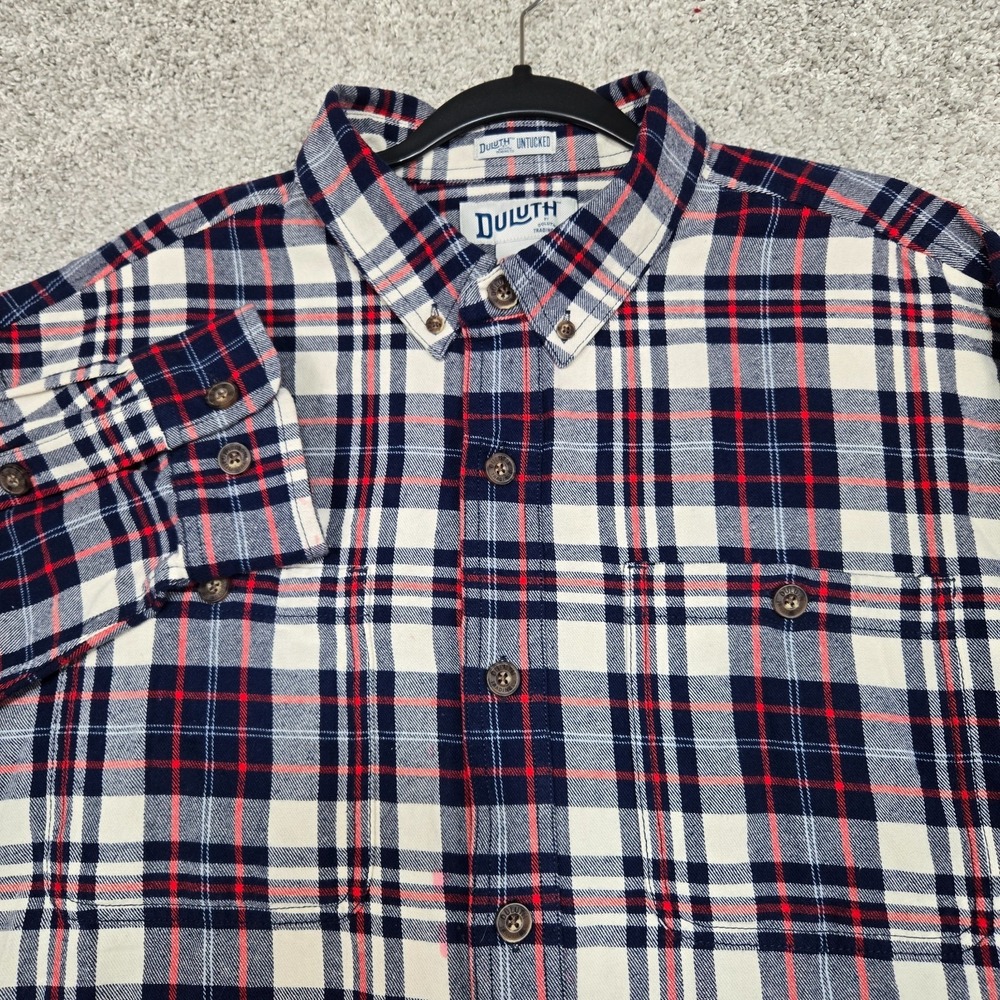 Duluth Trading flannel shirt Untucked Relaxed Fit Men's XL‎ Red White Blue Plaid